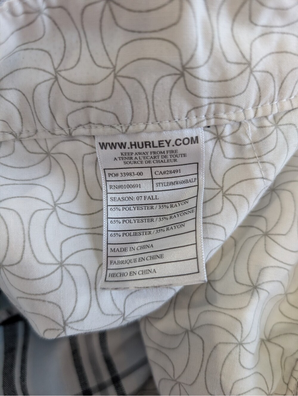 Vintage Hurley Plaid Y2K 2007 Shorts - Picture 2 of 5